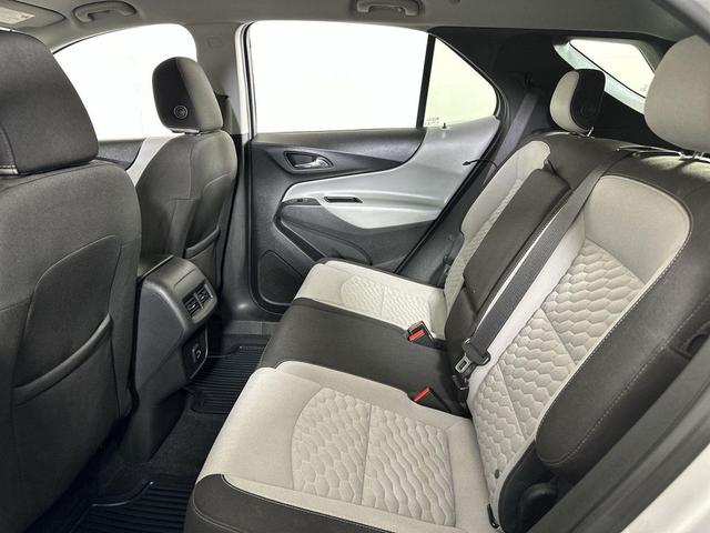 Photo of 2020 Silver Ice Metallic Chevrolet Equinox