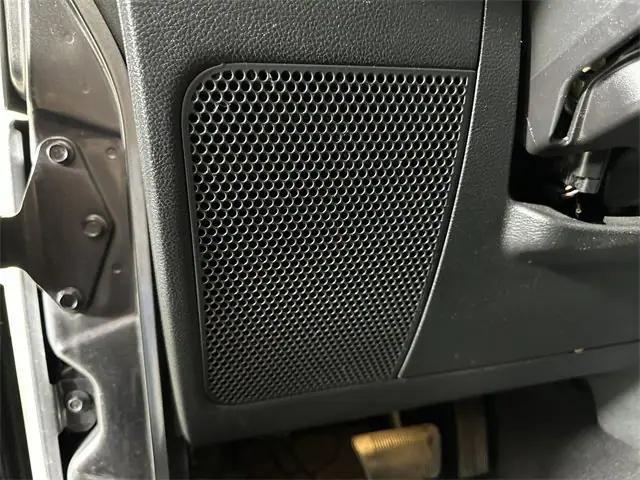 Photo of 2017 Granite Crystal Metallic Clearcoat Jeep Wrangler Unlimited
