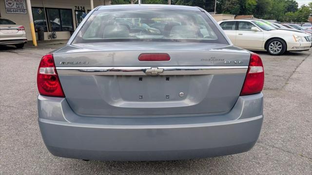 Photo of 2008 Gray Chevrolet Malibu Classic