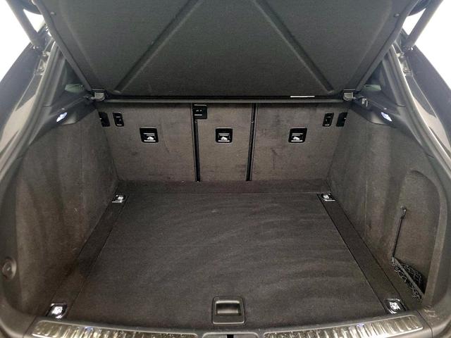Photo of 2023 Gray Porsche Macan