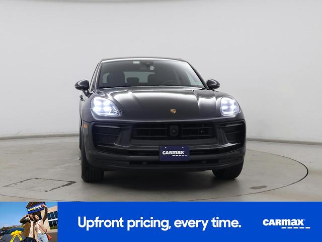 Photo of 2023 Gray Porsche Macan