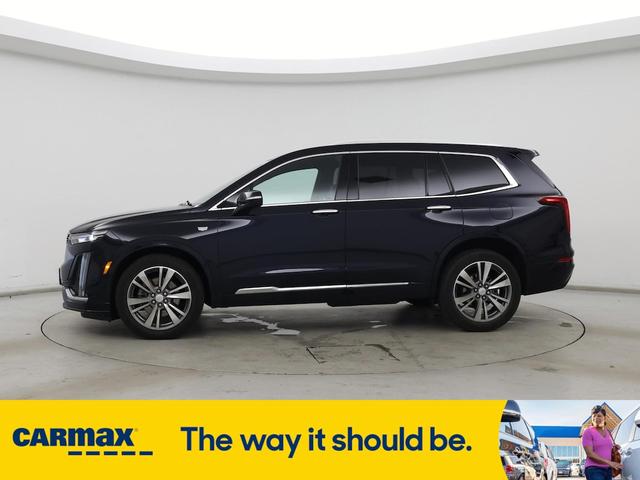 Photo of 2021 Blue Cadillac XT6