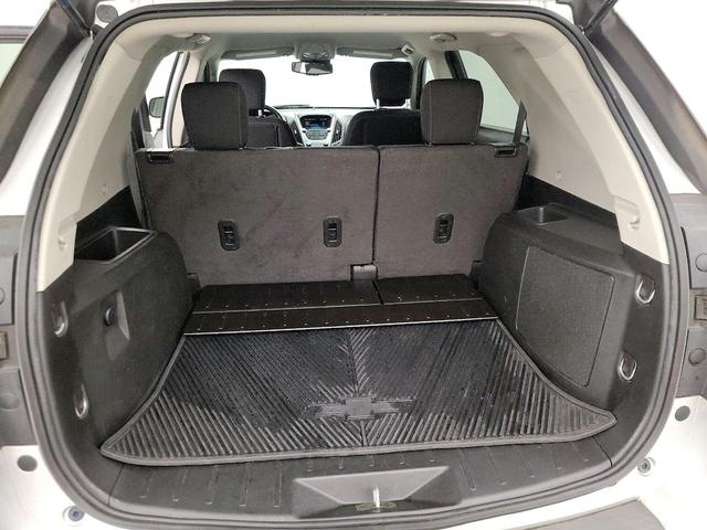 Photo of 2017 Silver Chevrolet Equinox