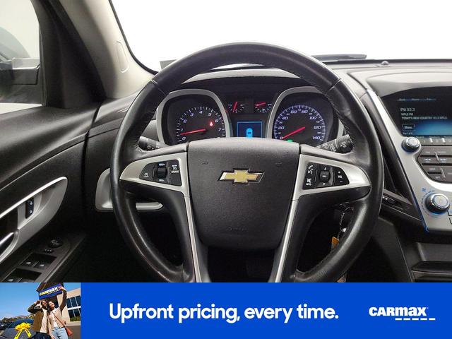 Photo of 2017 Silver Chevrolet Equinox