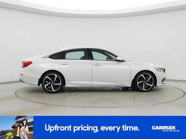 Photo of 2020 White Honda Accord