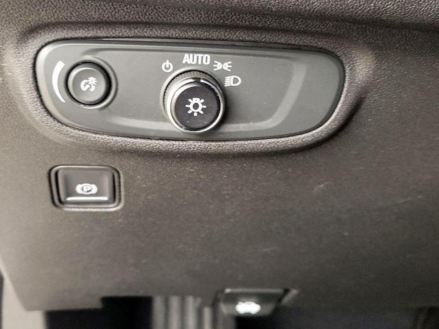 Photo of 2020 White GMC Terrain