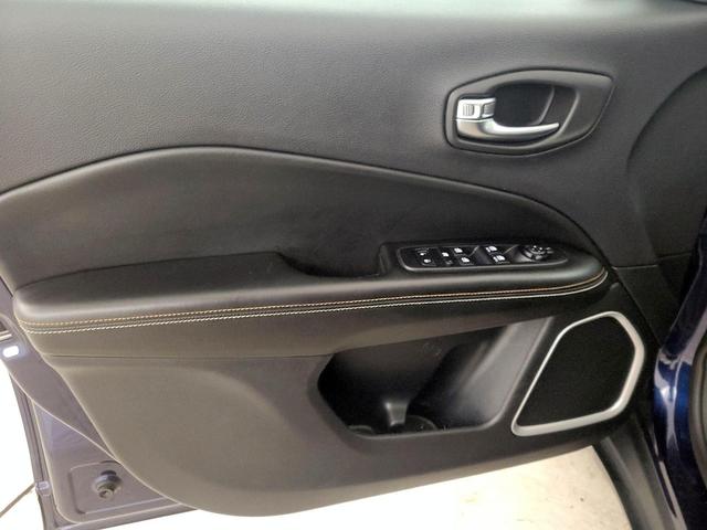 Photo of 2020 Blue Jeep Compass