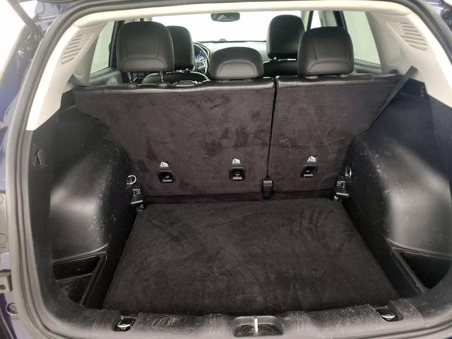 Photo of 2020 Blue Jeep Compass