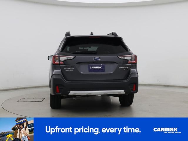 Photo of 2020 Gray Subaru Outback
