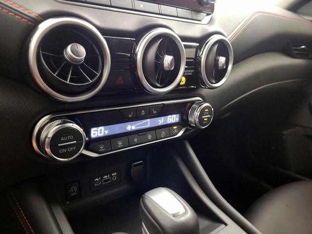 Photo of 2025 Blue Nissan Sentra