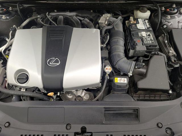 Photo of 2019 Gray Lexus ES 350
