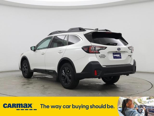 Photo of 2020 White Subaru Outback