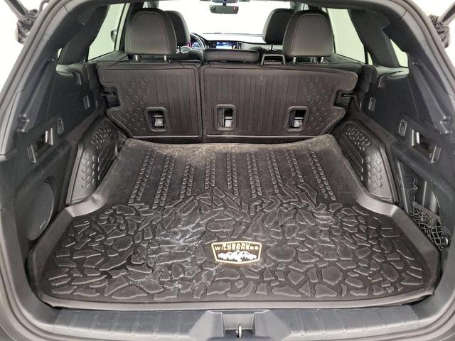 Photo of 2024 White Subaru Outback