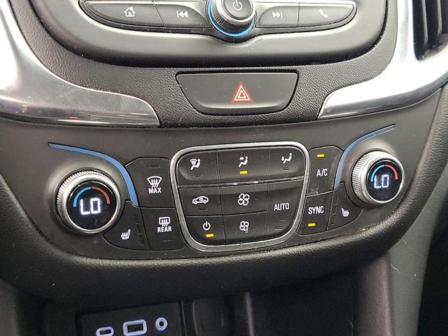 Photo of 2021 Blue Chevrolet Equinox