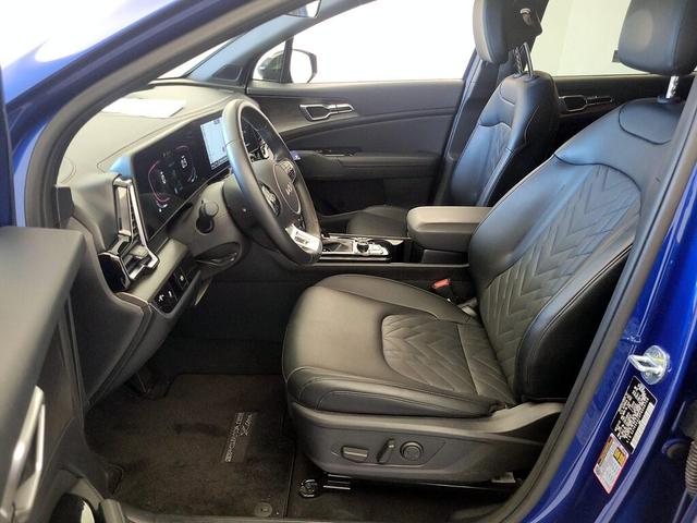 Photo of 2023 Blue Kia Sportage
