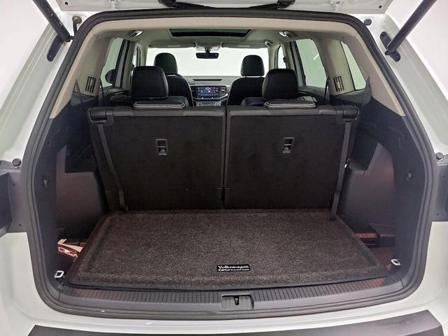 Photo of 2023 White Volkswagen Atlas