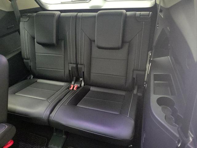 Photo of 2023 White Volkswagen Atlas