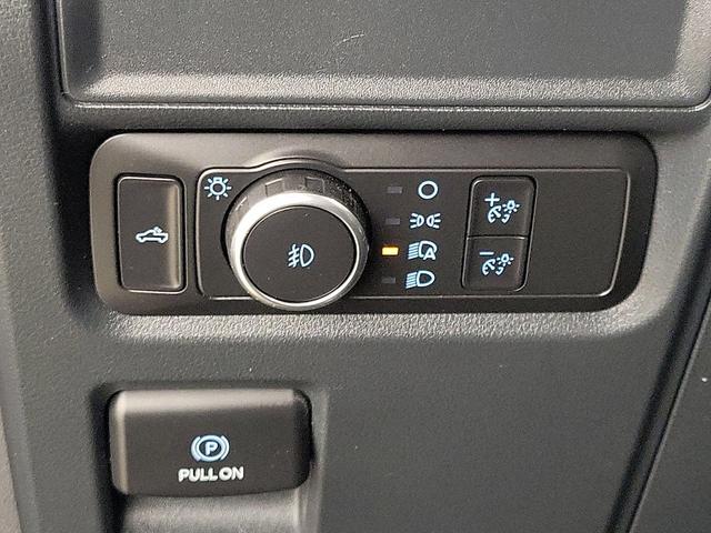Photo of 2022 Black Ford F-150