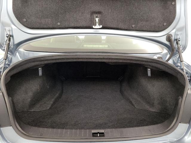 Photo of 2017 Gray INFINITI Q50