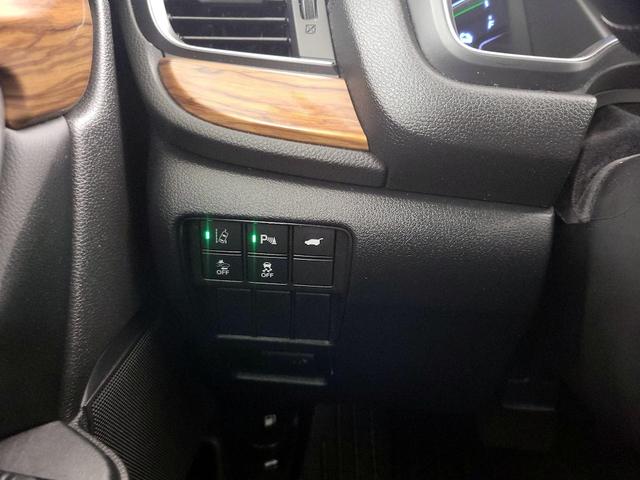 Photo of 2022 Gray Honda CR-V Hybrid