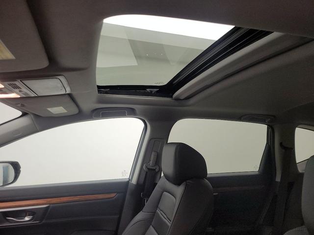 Photo of 2022 Gray Honda CR-V Hybrid
