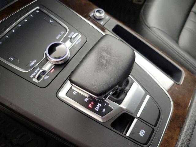 Photo of 2019 Black Audi Q5