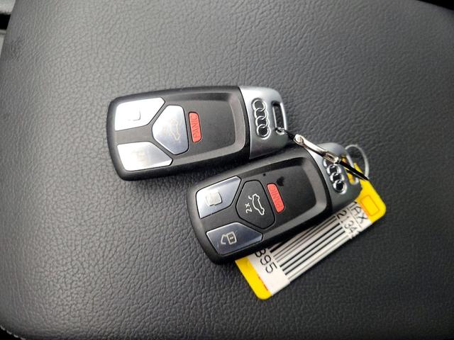 Photo of 2019 Black Audi Q5