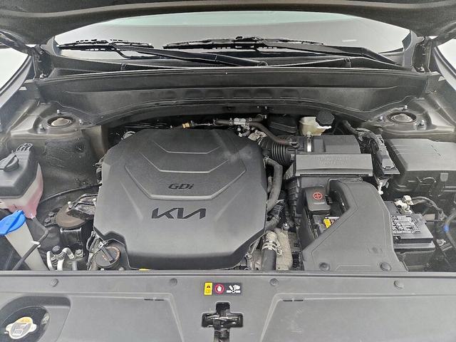 Photo of 2022 Green Kia Telluride