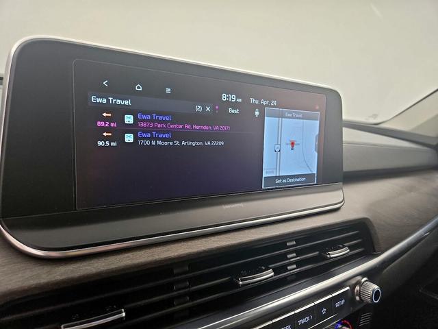 Photo of 2022 Green Kia Telluride