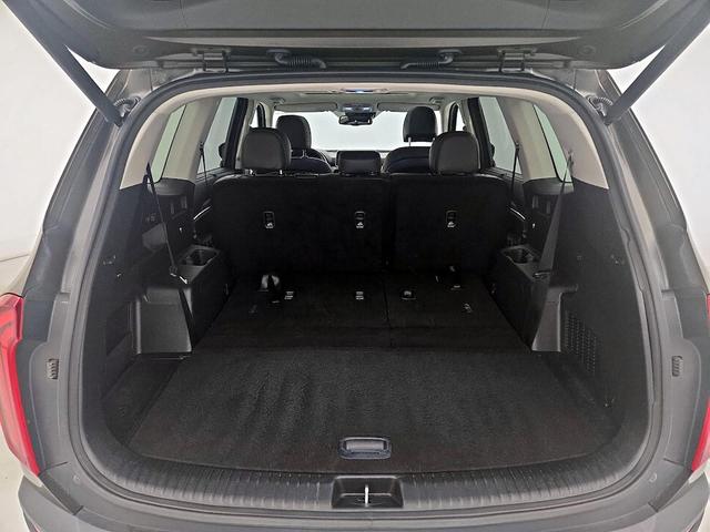 Photo of 2022 Green Kia Telluride