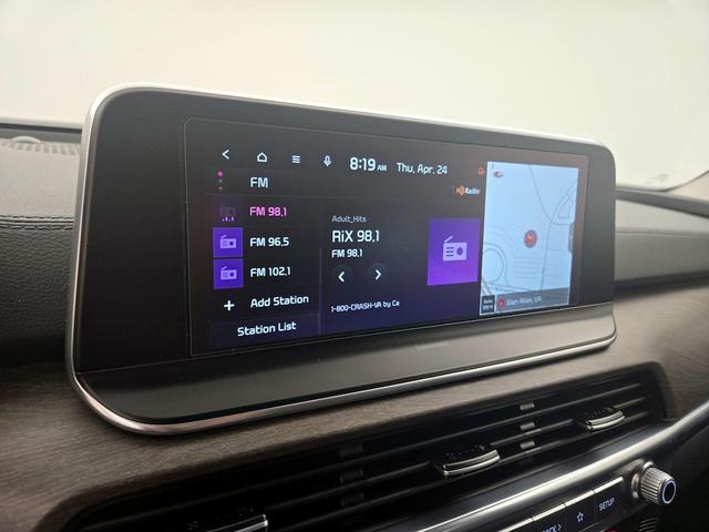 Photo of 2022 Green Kia Telluride