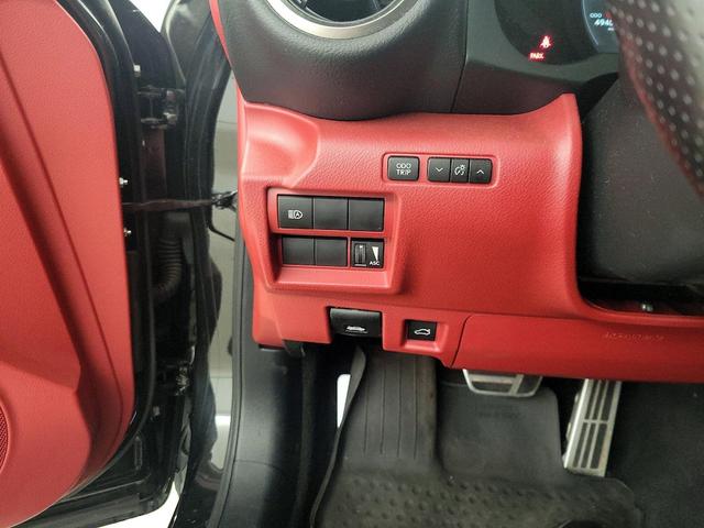 Photo of 2022 Black Lexus IS 350
