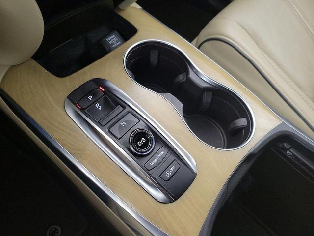 Photo of 2020 Red Acura MDX