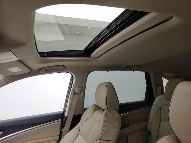 Photo of 2020 Red Acura MDX