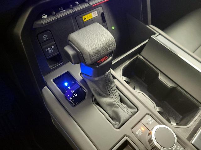 Photo of 2024 Gray Toyota Tundra