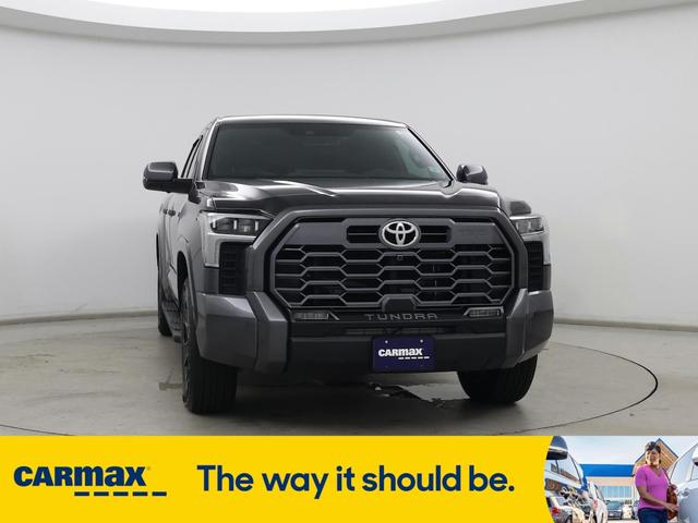 Photo of 2024 Gray Toyota Tundra