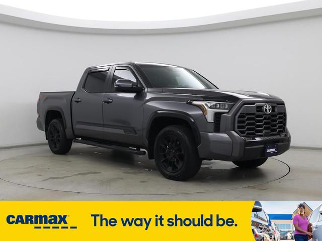 Photo of 2024 Gray Toyota Tundra