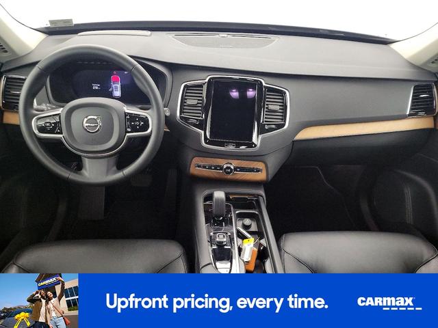 Photo of 2023 Blue Volvo XC90