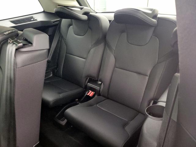 Photo of 2023 Blue Volvo XC90