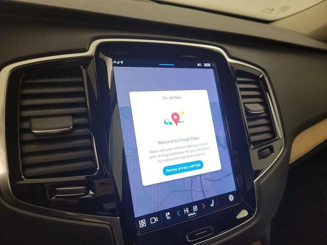 Photo of 2023 Blue Volvo XC90