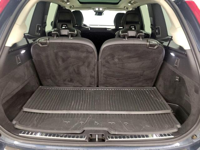 Photo of 2023 Blue Volvo XC90