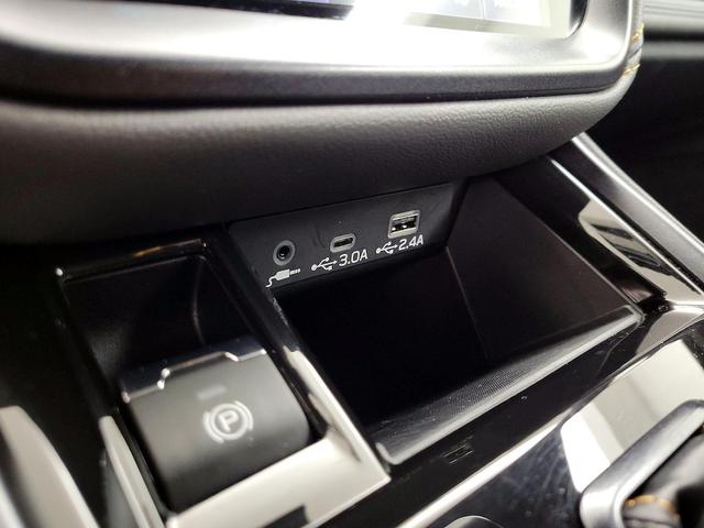 Photo of 2025 Gray Subaru Outback