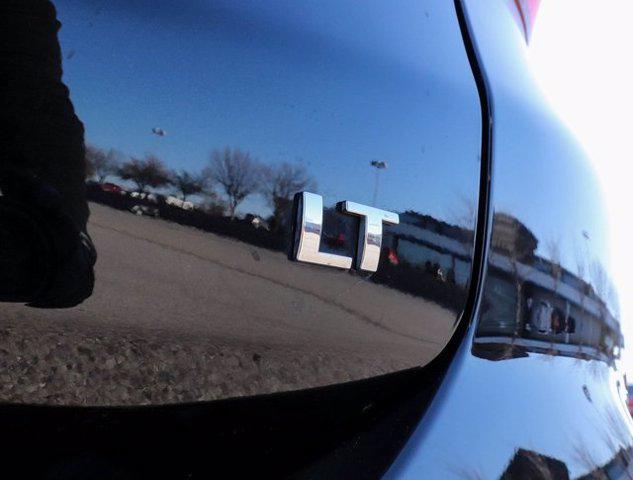 Photo of 2020 Mosaic Black Metallic Chevrolet Equinox