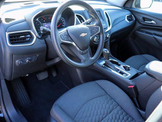 Photo of 2020 Mosaic Black Metallic Chevrolet Equinox