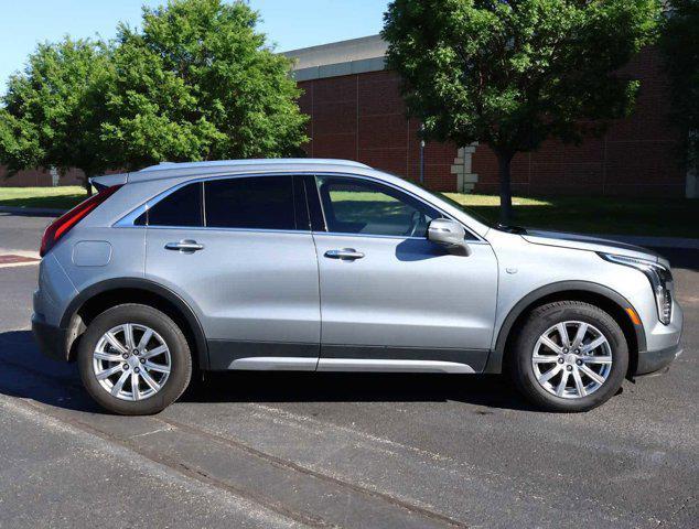 Photo of 2023 Argent Silver Metallic Cadillac XT4