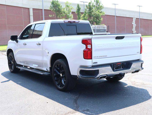 Photo of 2022 Iridescent Pearl Tricoat Chevrolet Silverado 1500