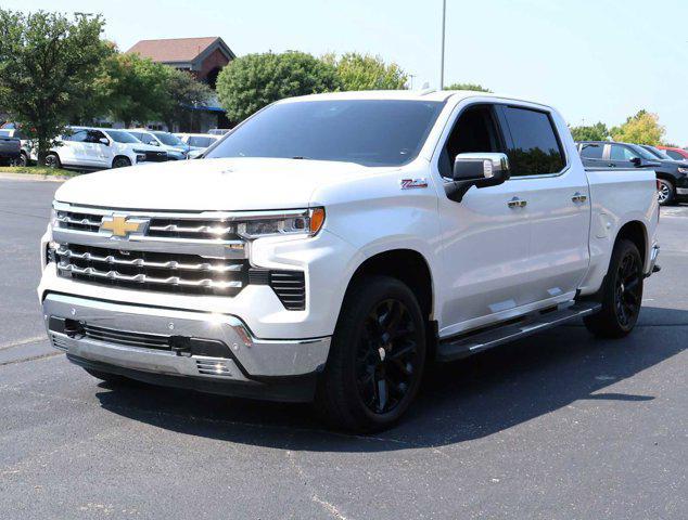 Photo of 2022 Iridescent Pearl Tricoat Chevrolet Silverado 1500