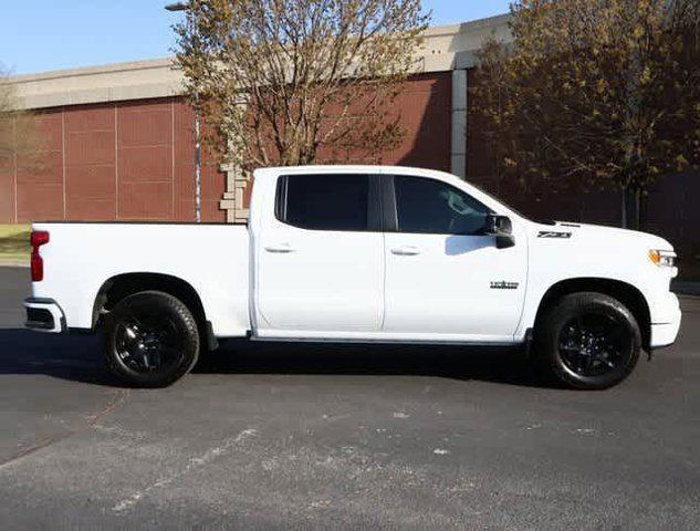 Photo of 2024 Summit White Chevrolet Silverado 1500