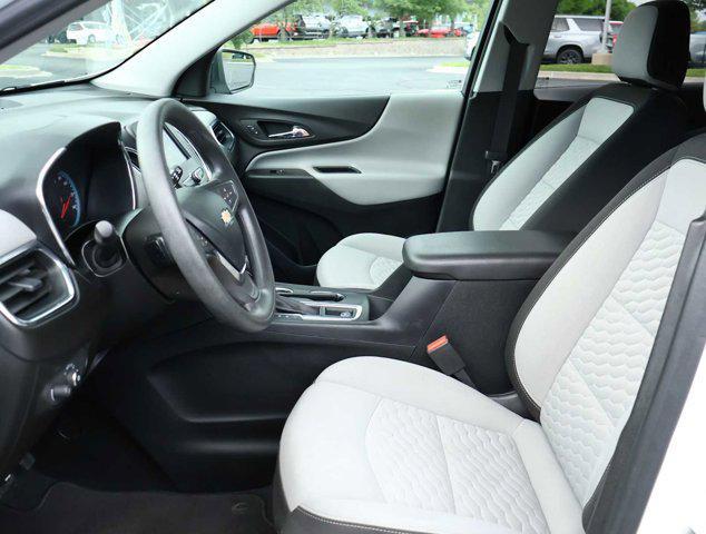 Photo of 2020 Summit White Chevrolet Equinox
