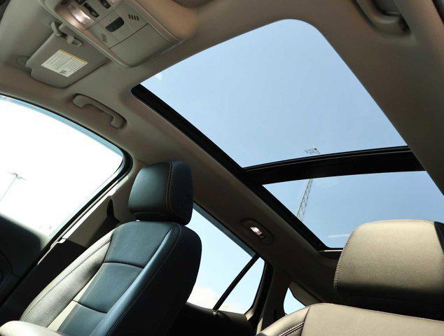 Photo of 2024 Riptide Metallic GMC Terrain